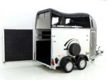 Cheval Liberte Pferdeanhänger GOLD One 1,5er| Pullmann-Fahrwerk| Sattelkammer| schwarz-Neu – Image 2