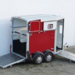 Ifor Williams Pferdeanhänger HB506|Frontausstieg|rot-Neu