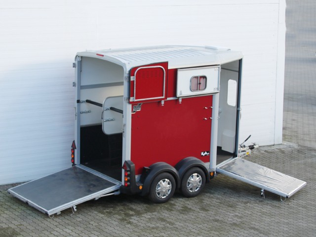 1862_01_1280x1280.jpg Ifor Williams Pferdeanhänger HB506|Frontausstieg|rot-Neu – Image 1