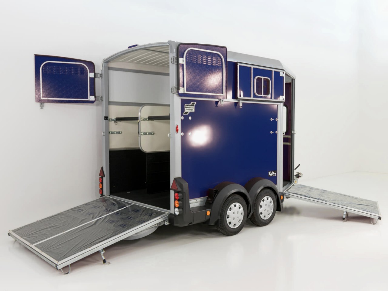 1940_01_1280x1280.jpg Ifor Williams Pferdeanhänger HB511|Heckklappen-Türkombination|blau-Neu – Image 1