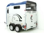 Cheval Liberte Pferdeanhänger Touring Jumping|Pullman-Fahrwerk|Sattelkammer|blau-Neu – Image 2