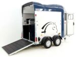 Cheval Liberte Pferdeanhänger GOLD Origins|Sattelkammer|blau-Neu – Image 3