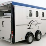 Cheval Liberte Pferdeanhänger Maxi 4|4 Pferde|Pullman-Fahrwerk|100km/h|blau-Neu