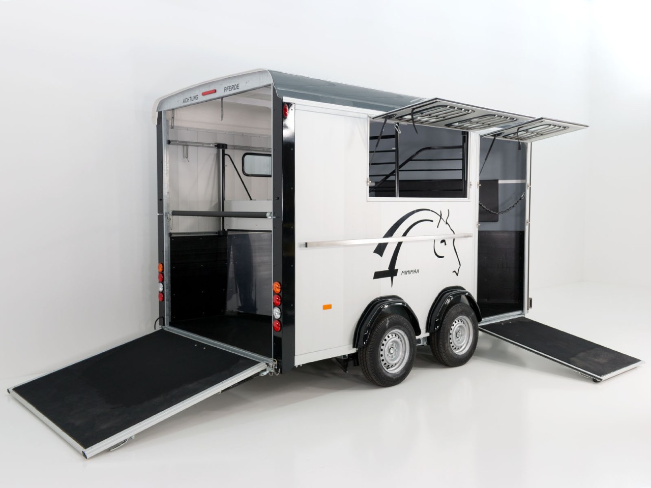45.jpg Cheval Liberte Pferdeanhänger Maxi 3|3Pferde||Pullmann 2 Fahrwerk|grau-Neu – Image 1