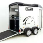 Cheval Liberte Pferdeanhänger Touring Country|Sattelkammer|Frontausstieg|schwarz-Neu