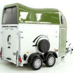 Cheval Liberte Pferdeanhänger GOLD One 1,5er| Pullman-Fahrwerk| olivgrün-Neu