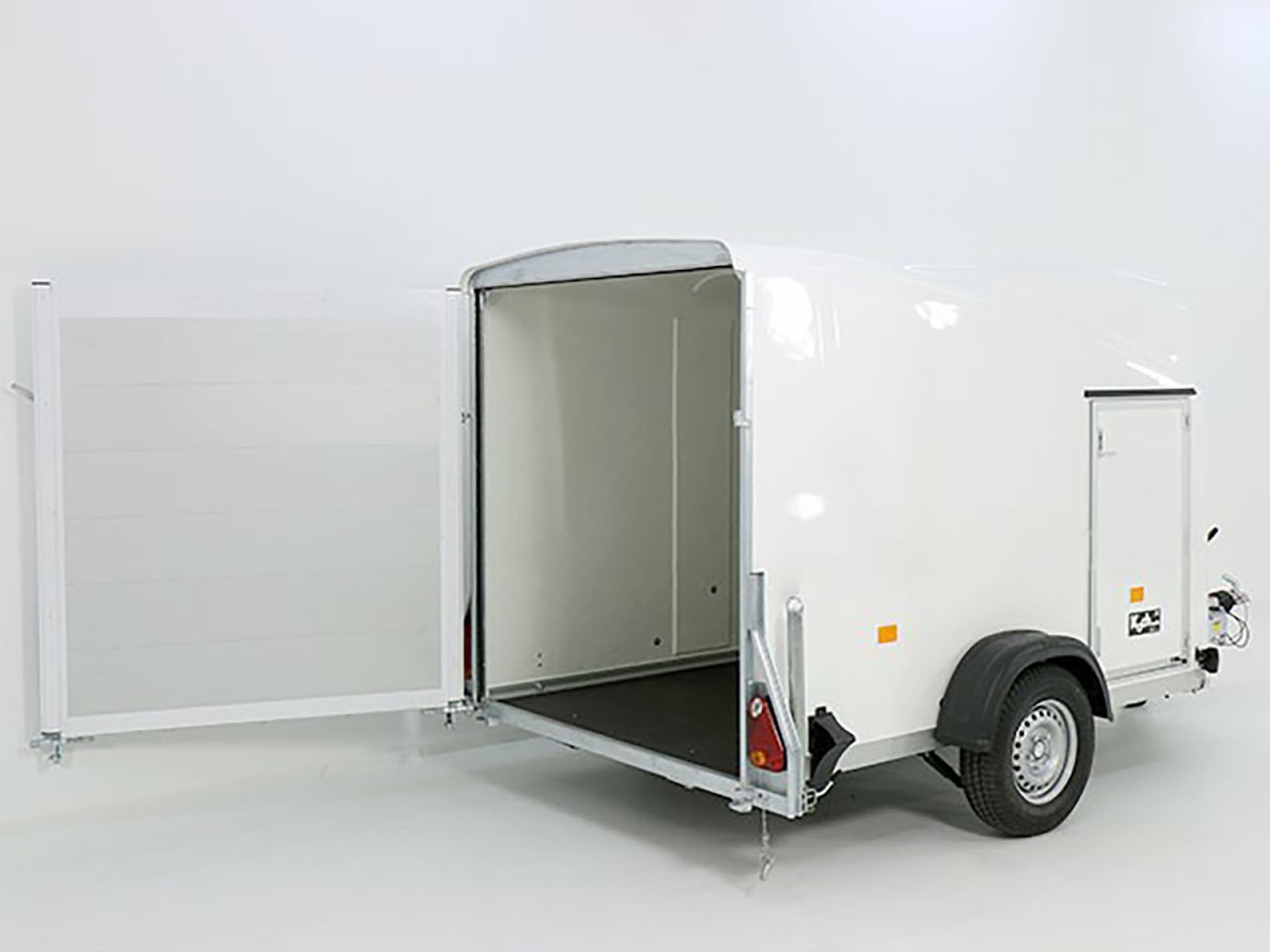 Ko1550SoCl_2c0X0SOWvSJl87_1280x1280-1.jpg Debon Kofferanhänger Cargo 1300 Vollpoly 150x290cm H:160cm|Tür|weiß-Neu – Image 1