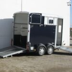 Ifor Williams Pferdeanhänger HB511|Heckklappen-Türkombination|schwarz-Neu
