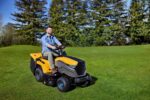 stiga akku rasentraktor estate 798e mit 64 ah akku und ladegerat modell 2025 neu – Image 7